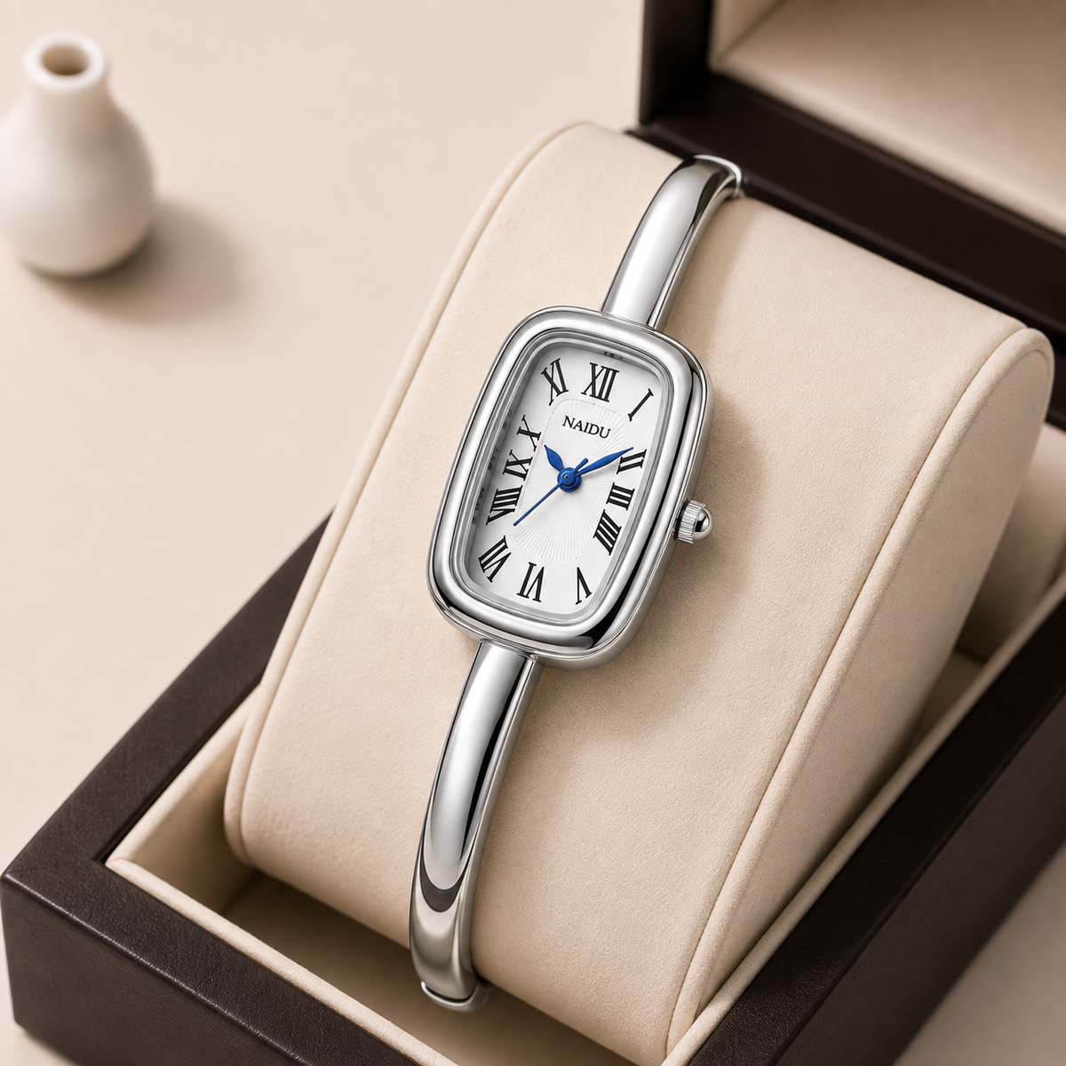Montre Femme Élégante – Cadran à Chiffres Romains